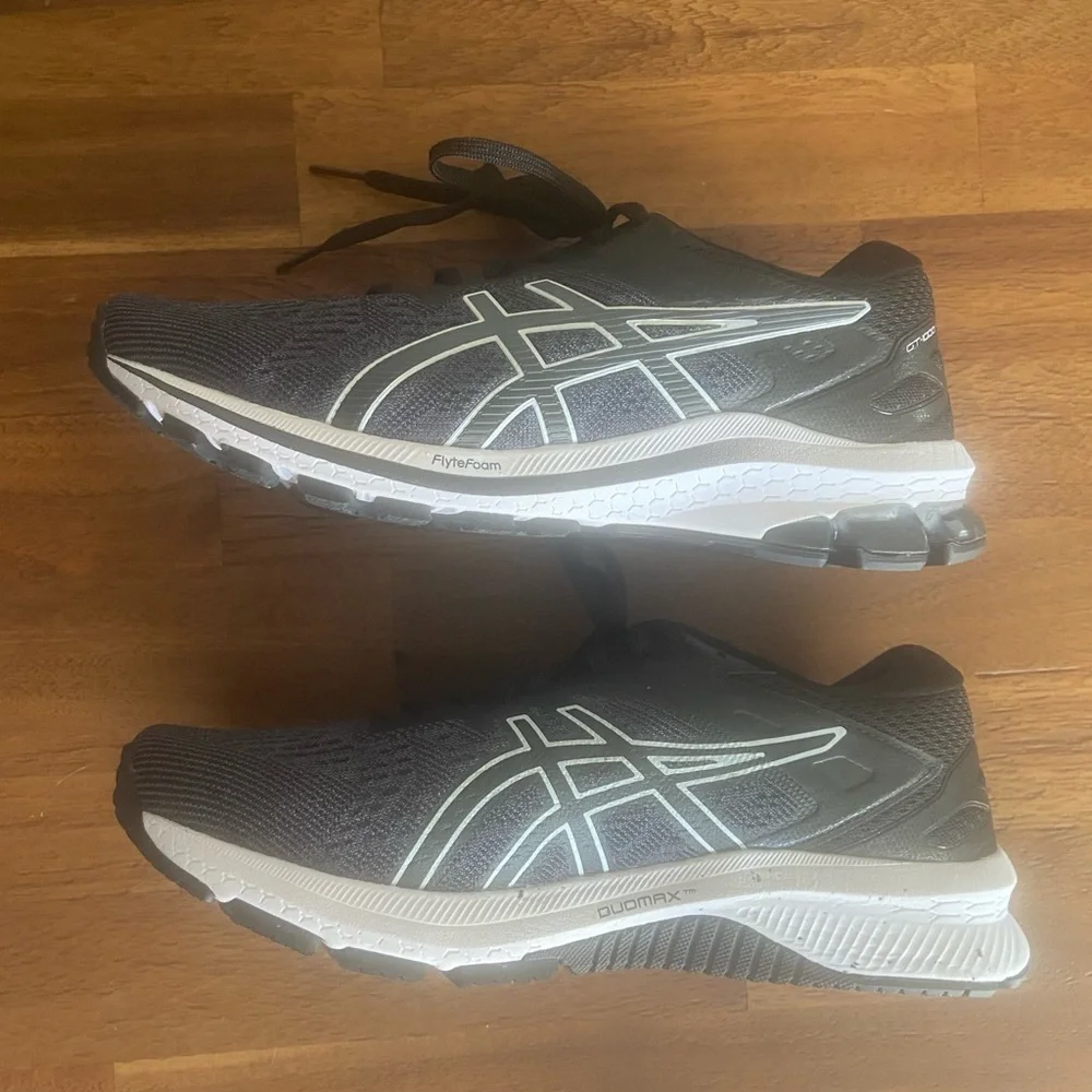 NIB Women’s ASICS GT 1000 Size 8 WIDE - Picture 6 of 15